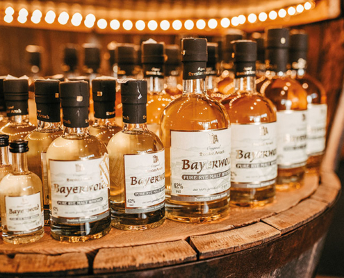 verschiedene Sorten bayerischer Whisky und mehr ... verschiedene Sorten bayerischer Whisky und mehr ...